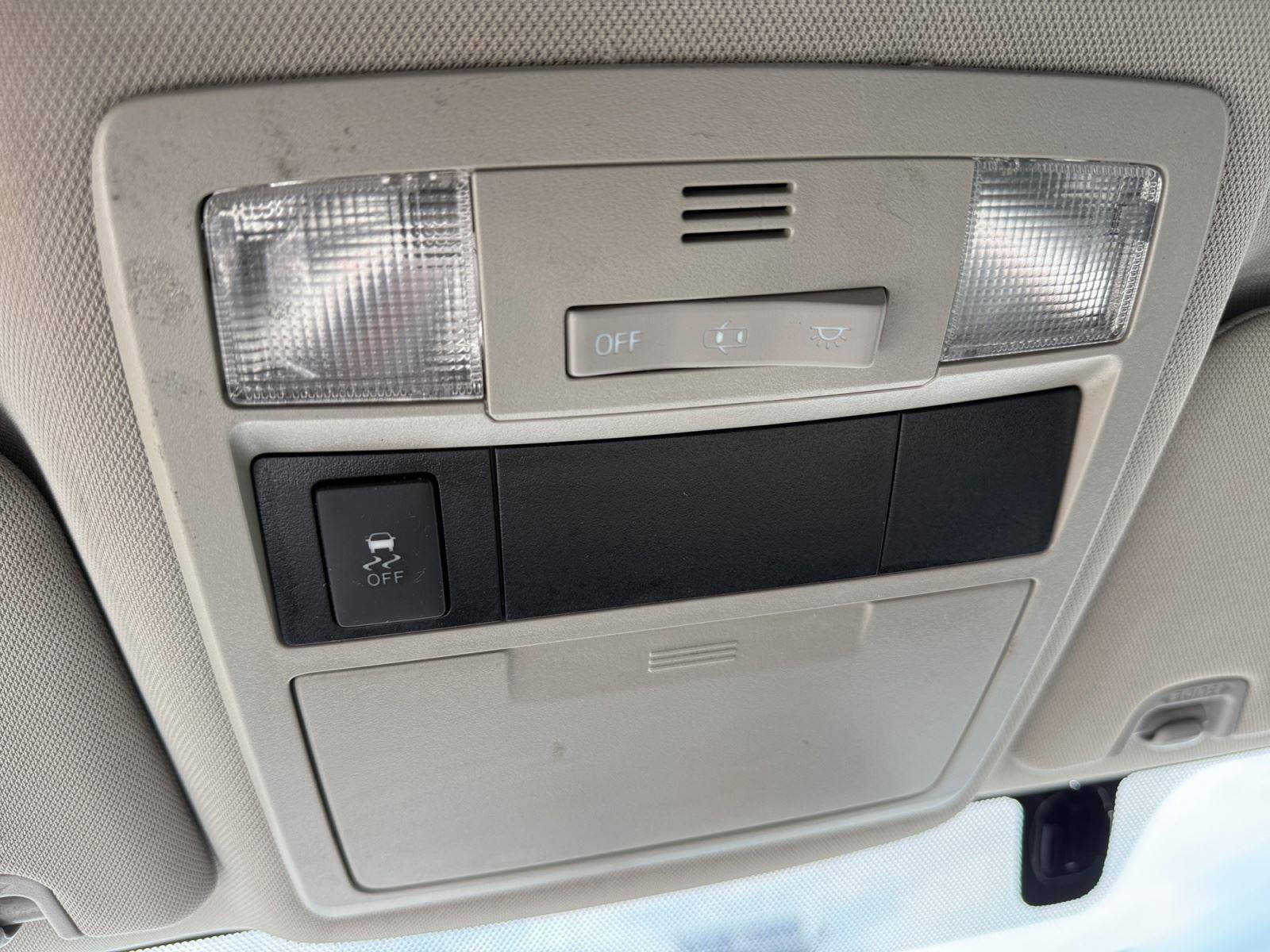 2017 Toyota Tacoma SR V6