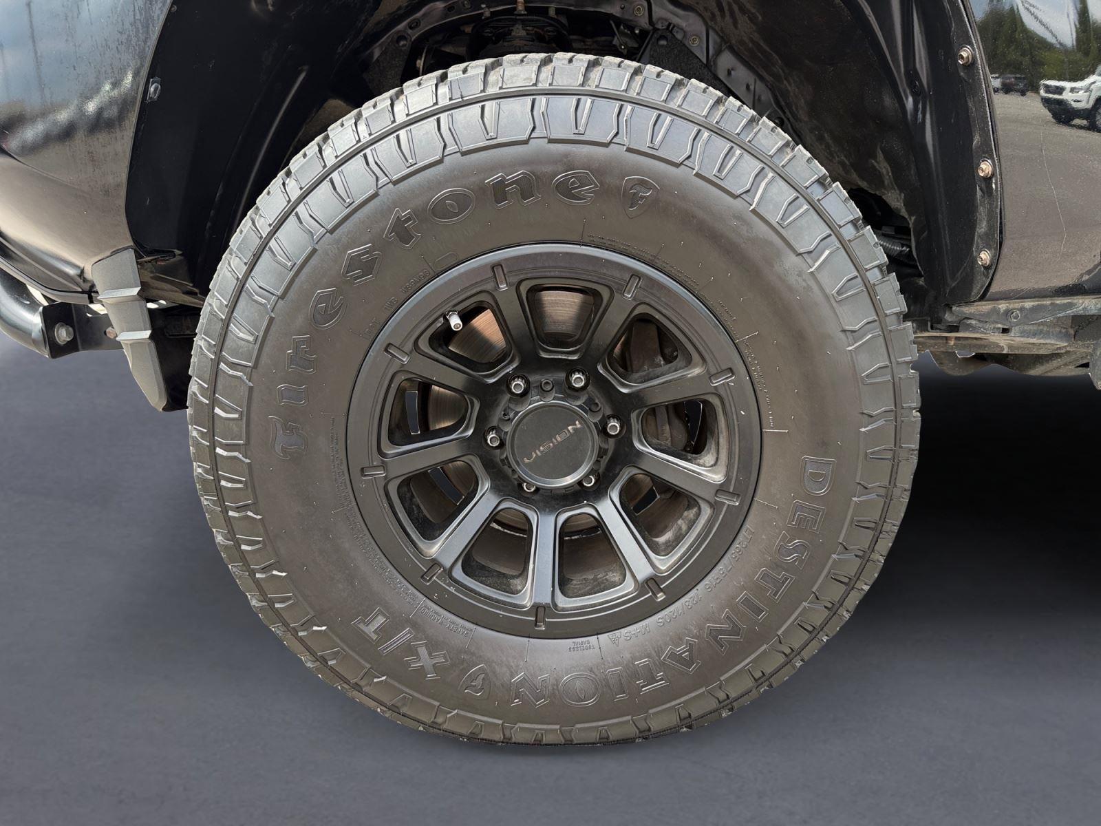 2017 Toyota Tacoma SR V6