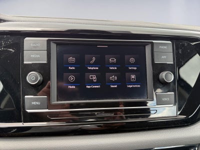2024 Volkswagen Taos S