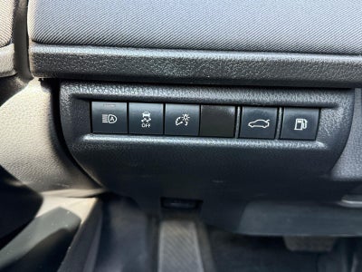 2025 Toyota CAMRY Base