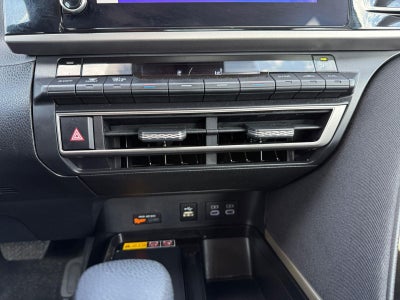 2025 Toyota CAMRY Base