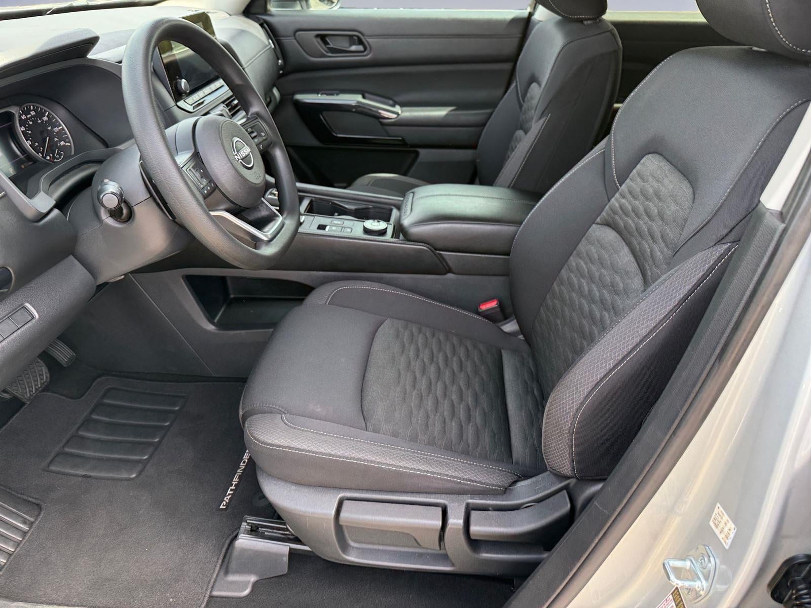 2023 Nissan Pathfinder S