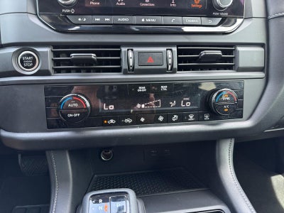 2023 Nissan Pathfinder S