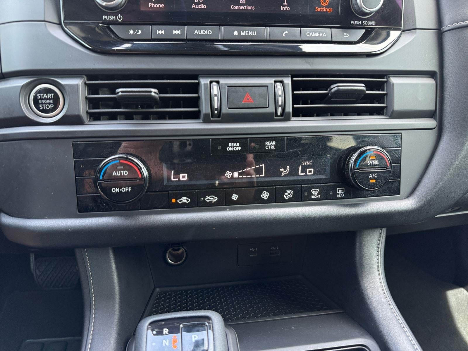 2023 Nissan Pathfinder S