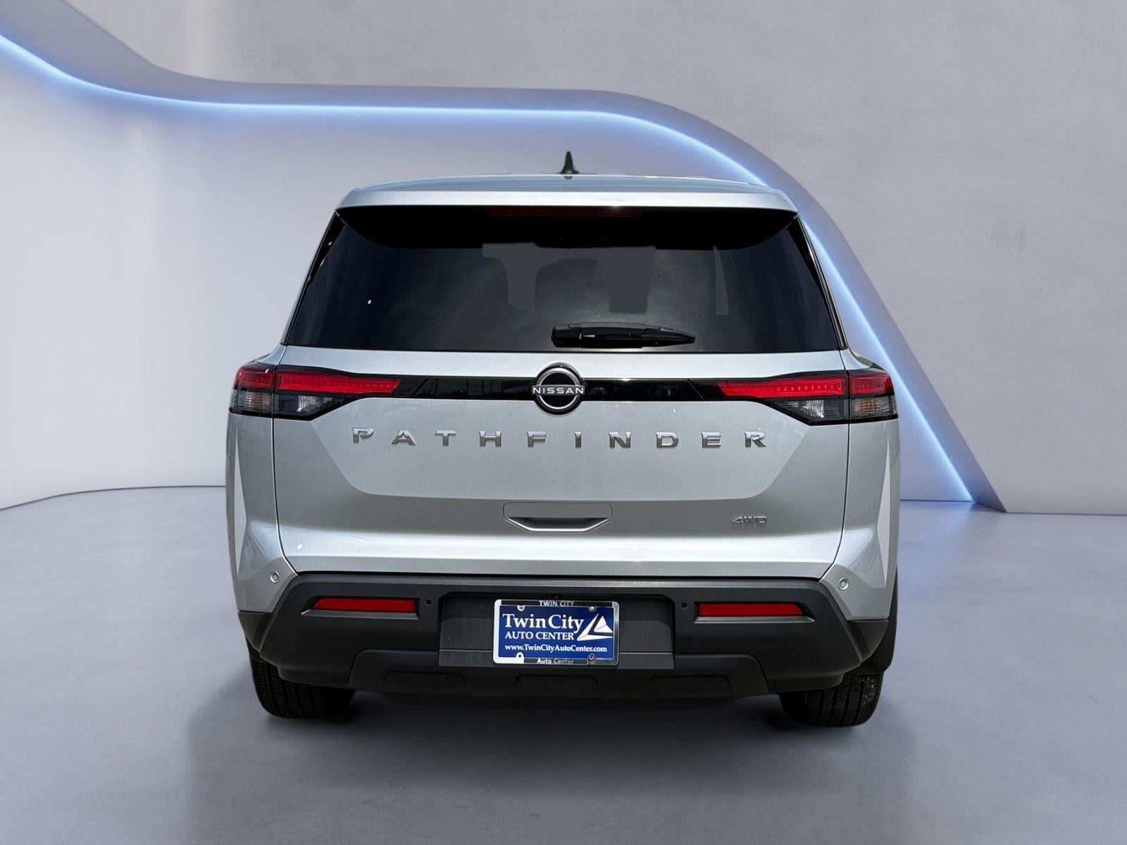 2023 Nissan Pathfinder S
