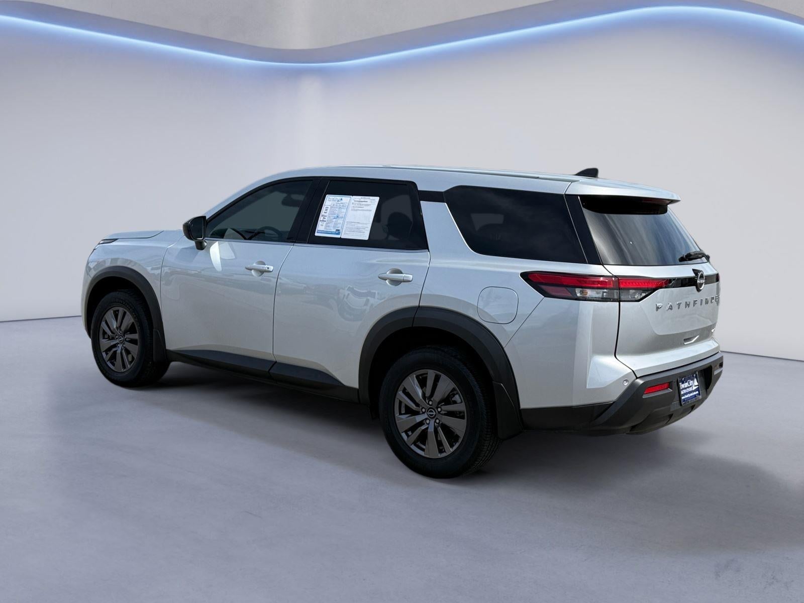 2023 Nissan Pathfinder S