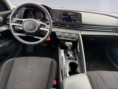 2021 Hyundai Elantra SE