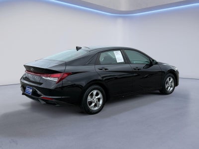 2021 Hyundai Elantra SE
