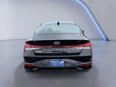 2021 Hyundai Elantra SE