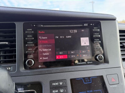 2018 Toyota Sienna XLE 8-Passenger