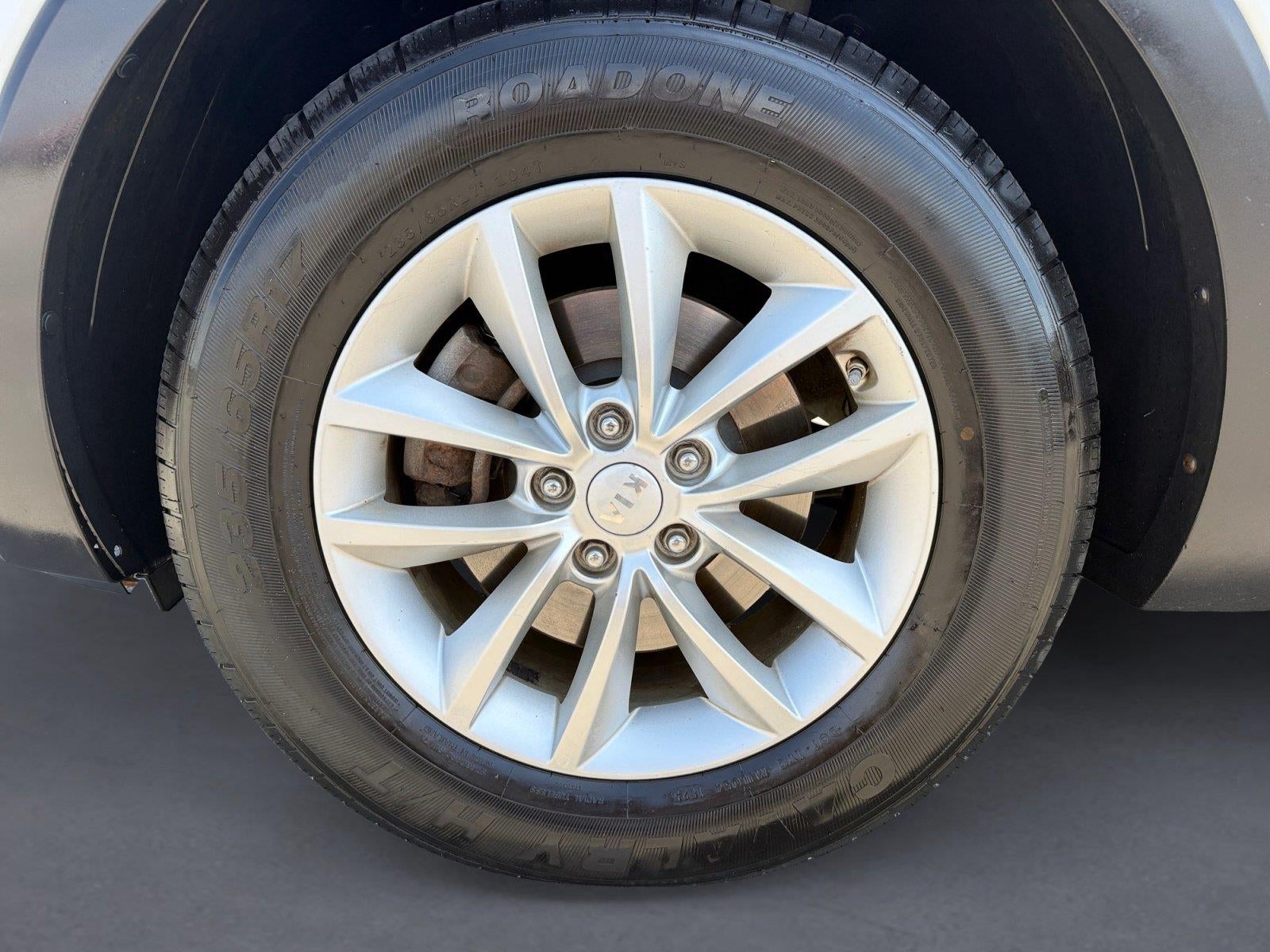 2017 Kia Sorento LX