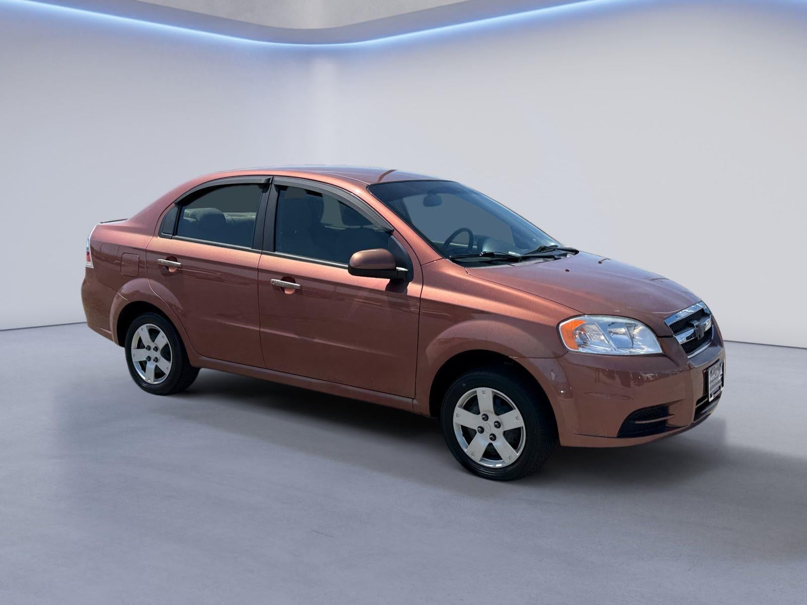 2011 Chevrolet Aveo LT w/1LT