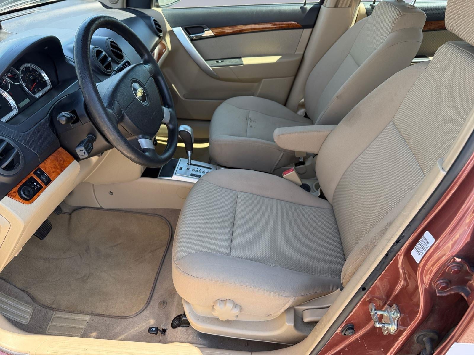 2011 Chevrolet Aveo LT w/1LT