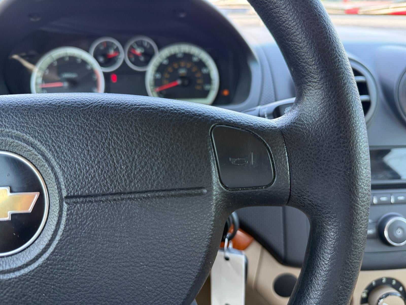 2011 Chevrolet Aveo LT w/1LT