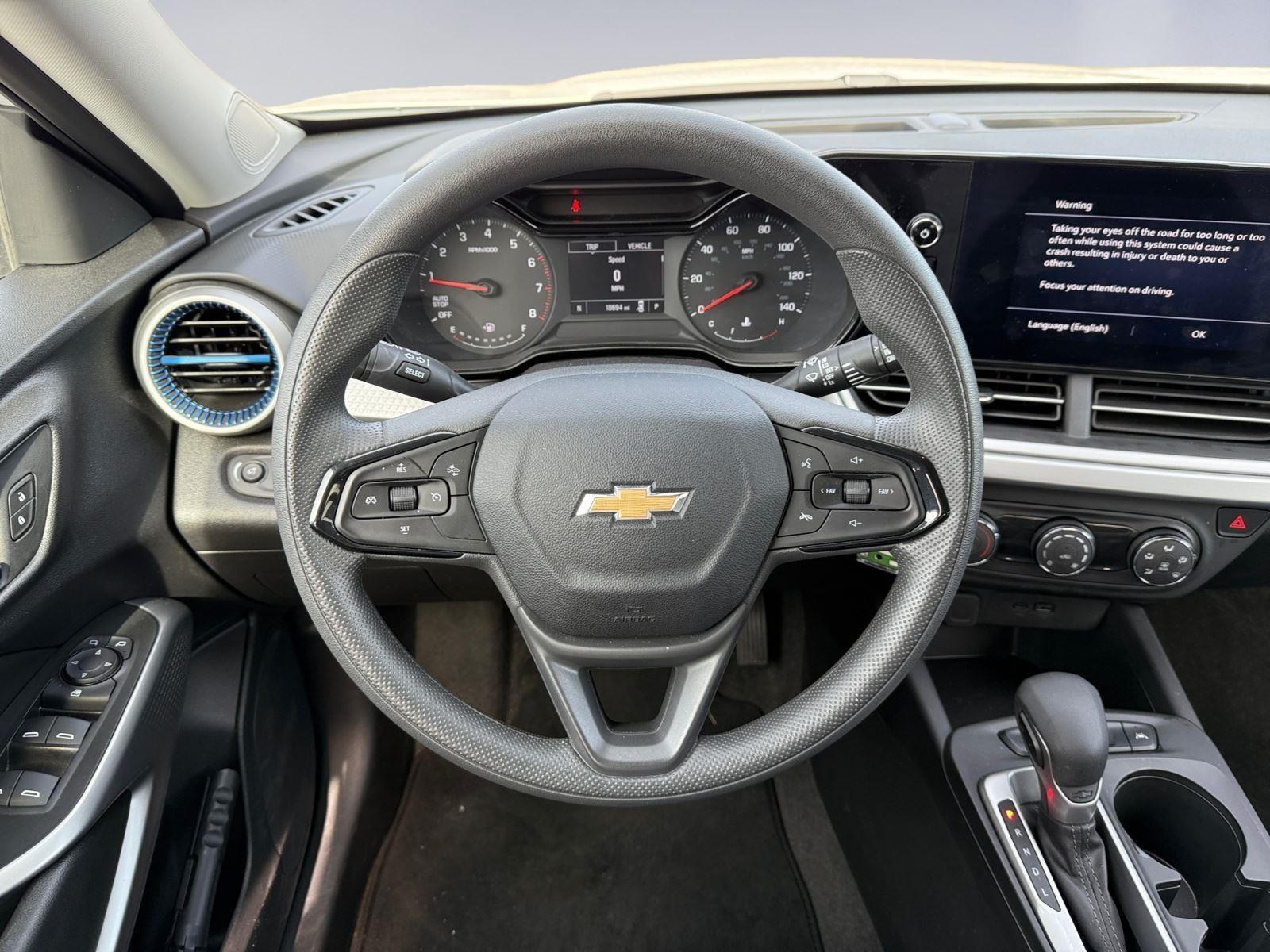 2025 Chevrolet Trax LS