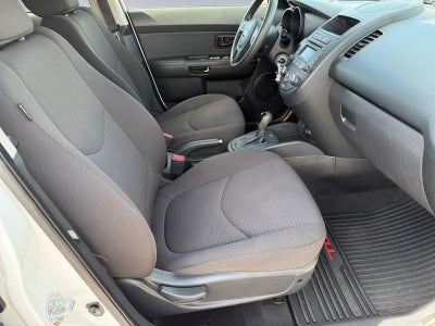 2013 Kia Soul Base
