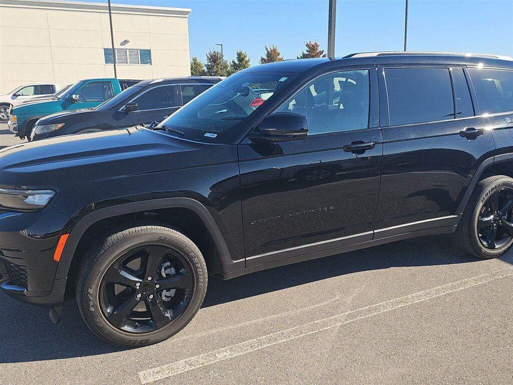 2023 Jeep Grand Cherokee L Altitude