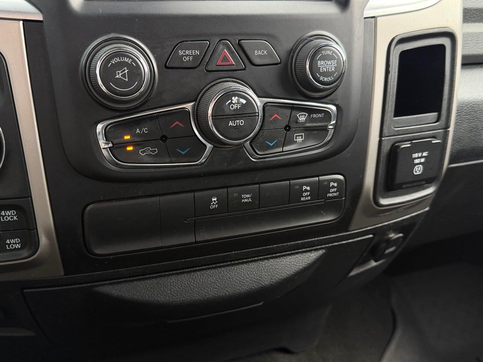 2017 RAM 1500 Big Horn