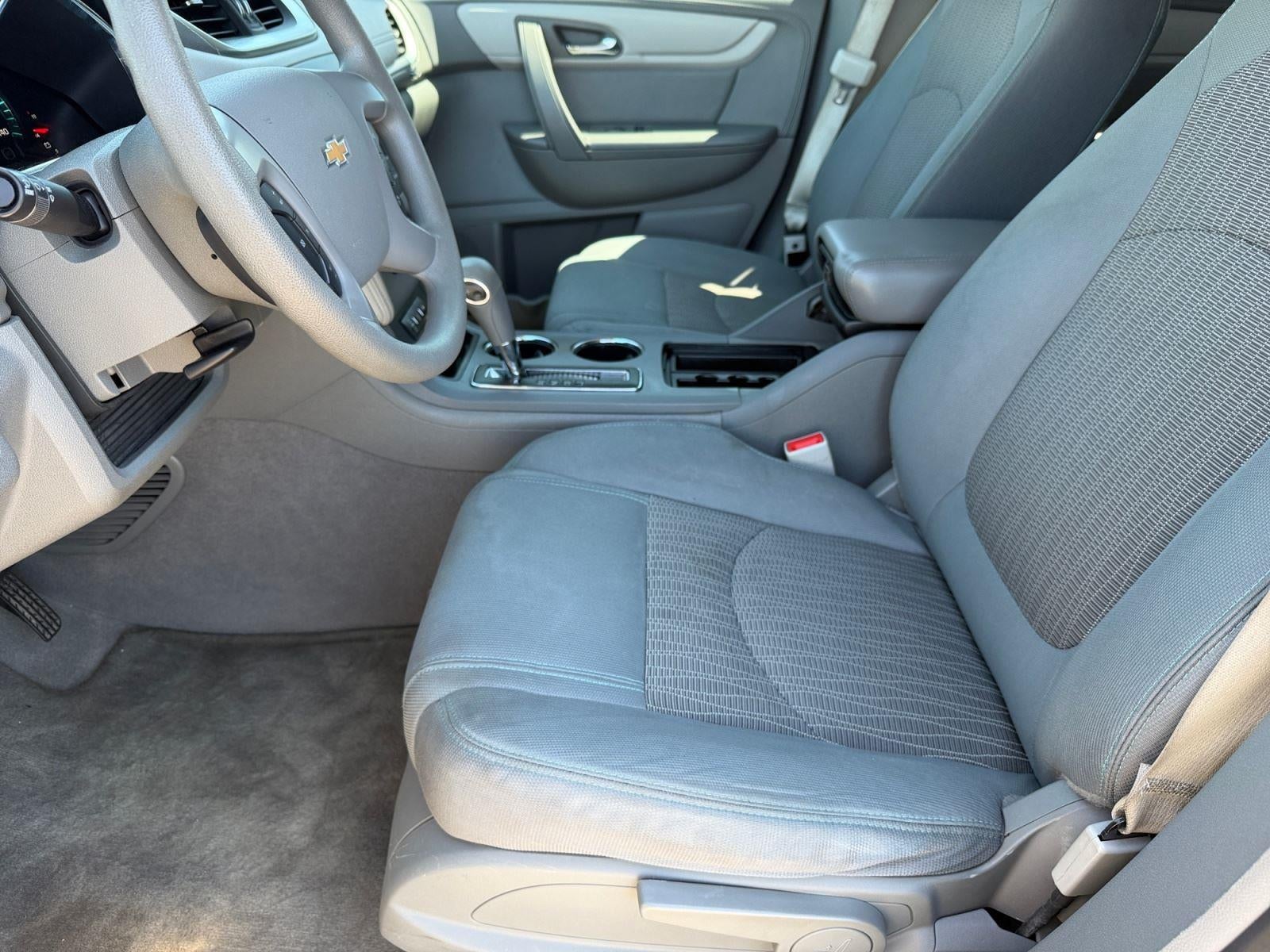 2017 Chevrolet Traverse LS