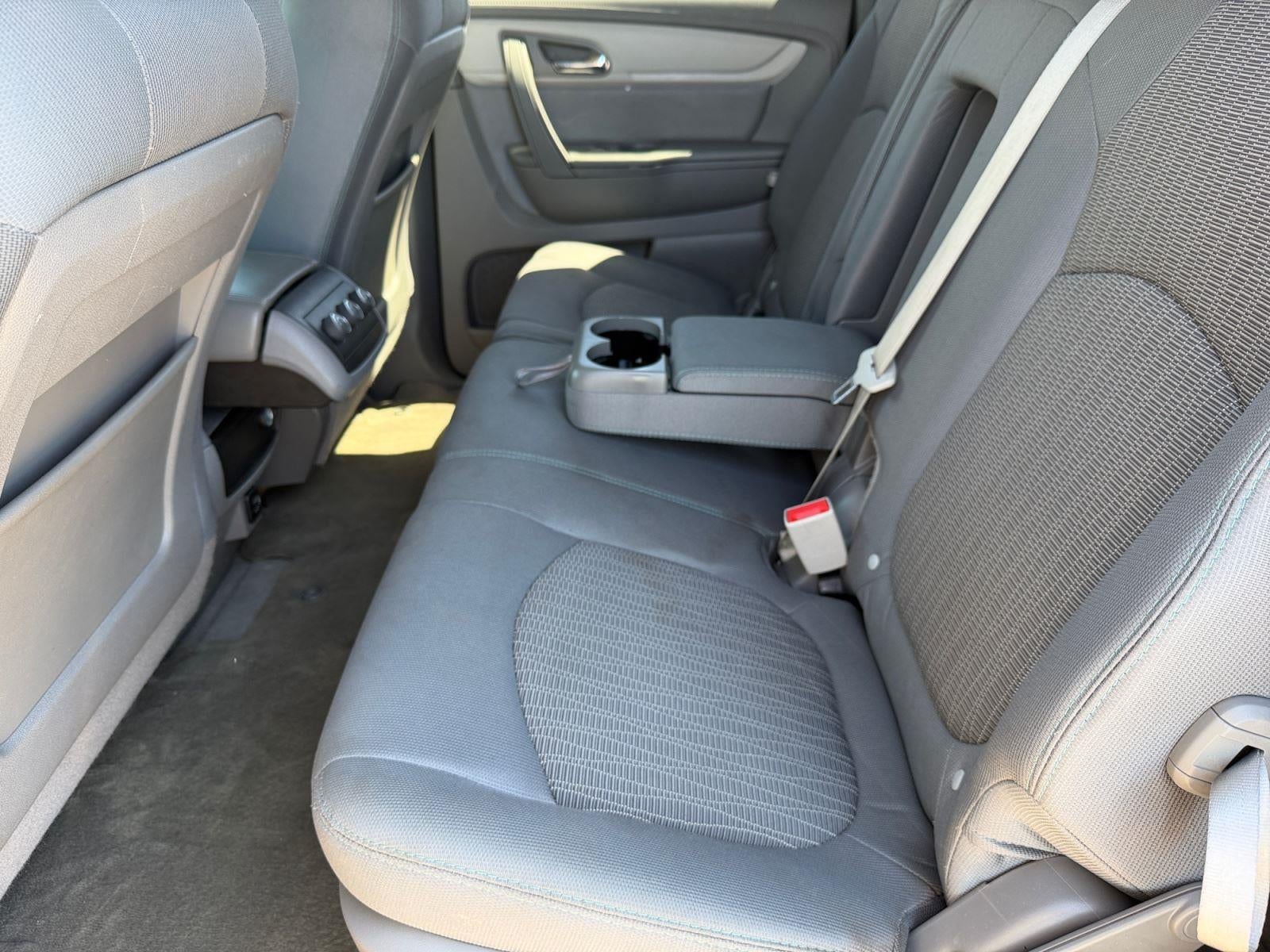 2017 Chevrolet Traverse LS