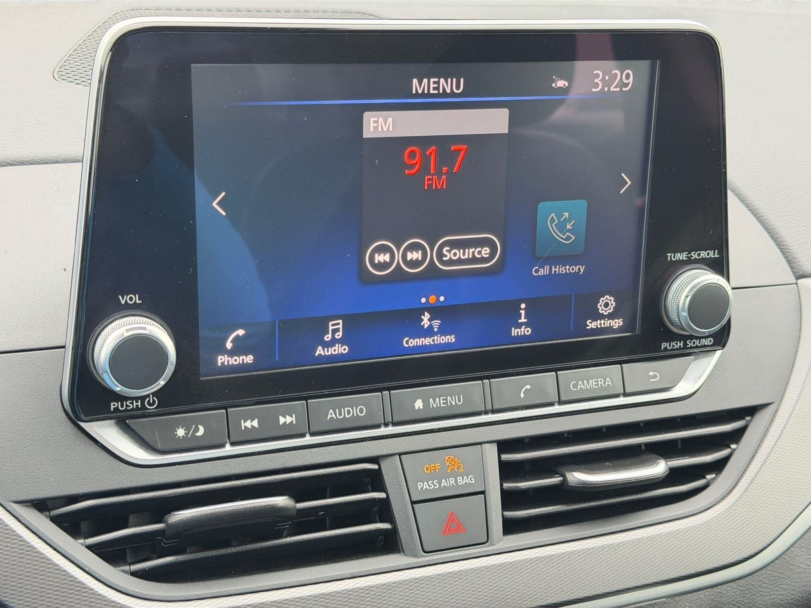2025 Nissan Altima SR