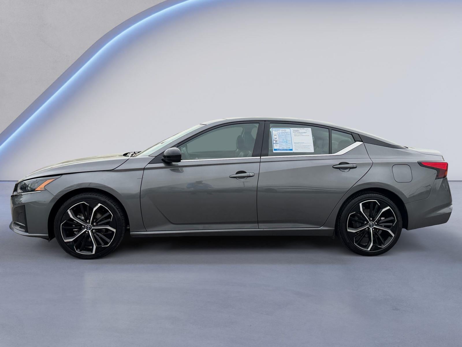 2025 Nissan Altima SR