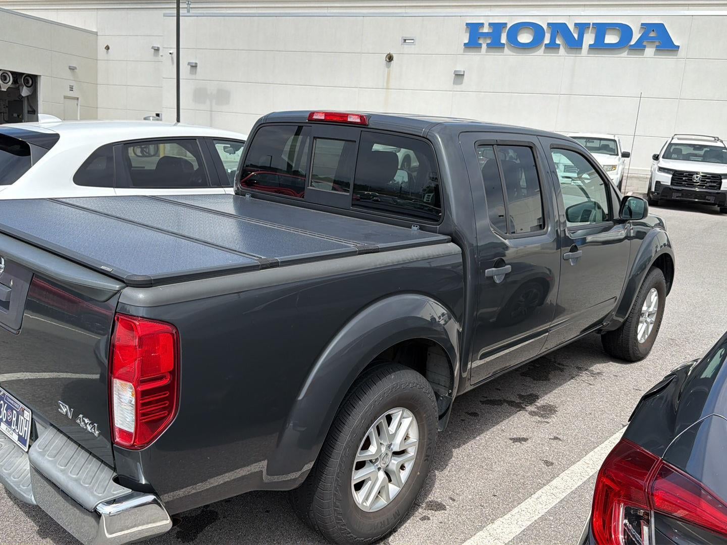 2014 Nissan FRONTIER Base