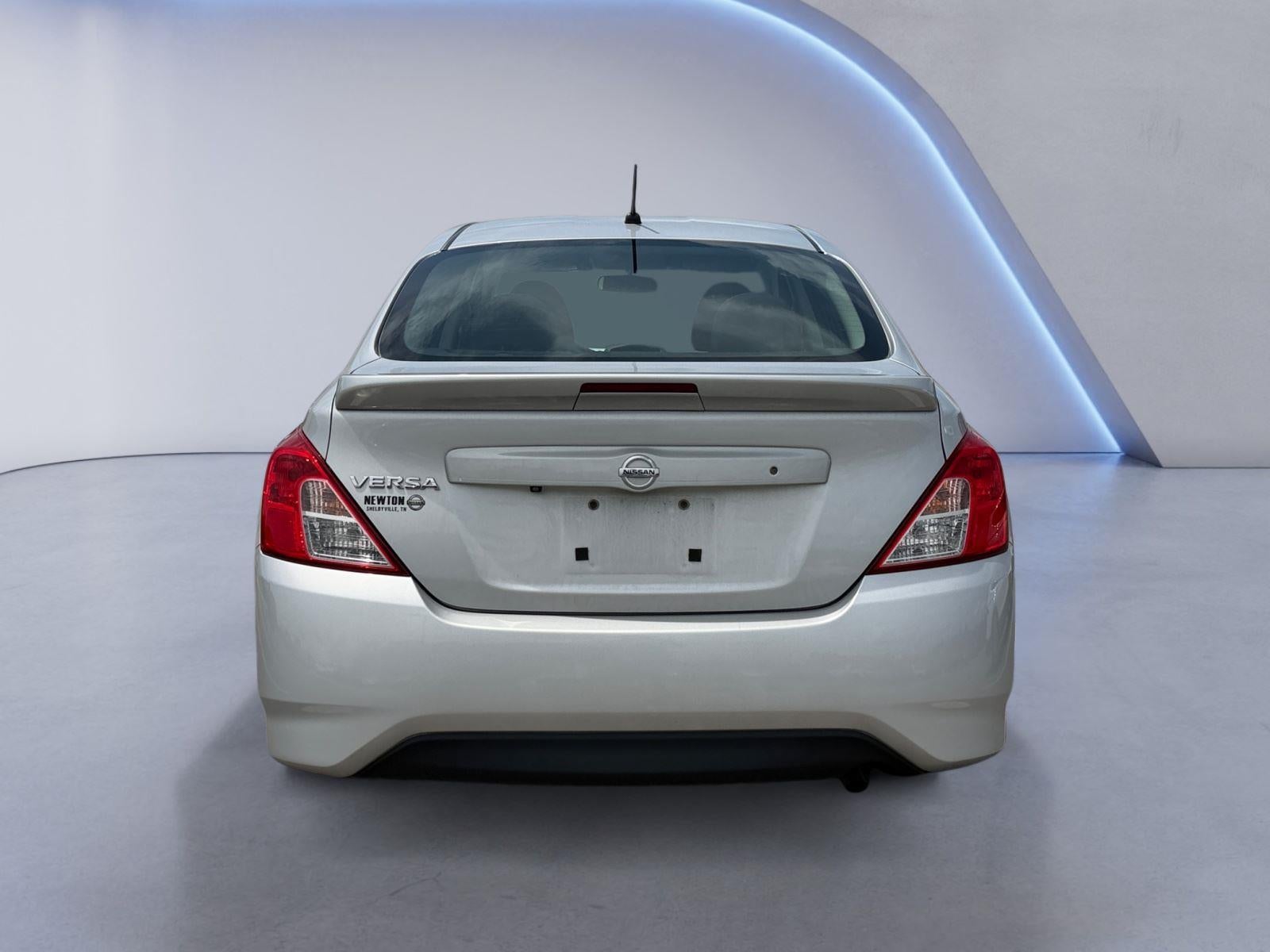 2019 Nissan Versa Sedan S Plus