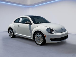 2014 Volkswagen Beetle 2.5L w/Sun/Sound/Nav
