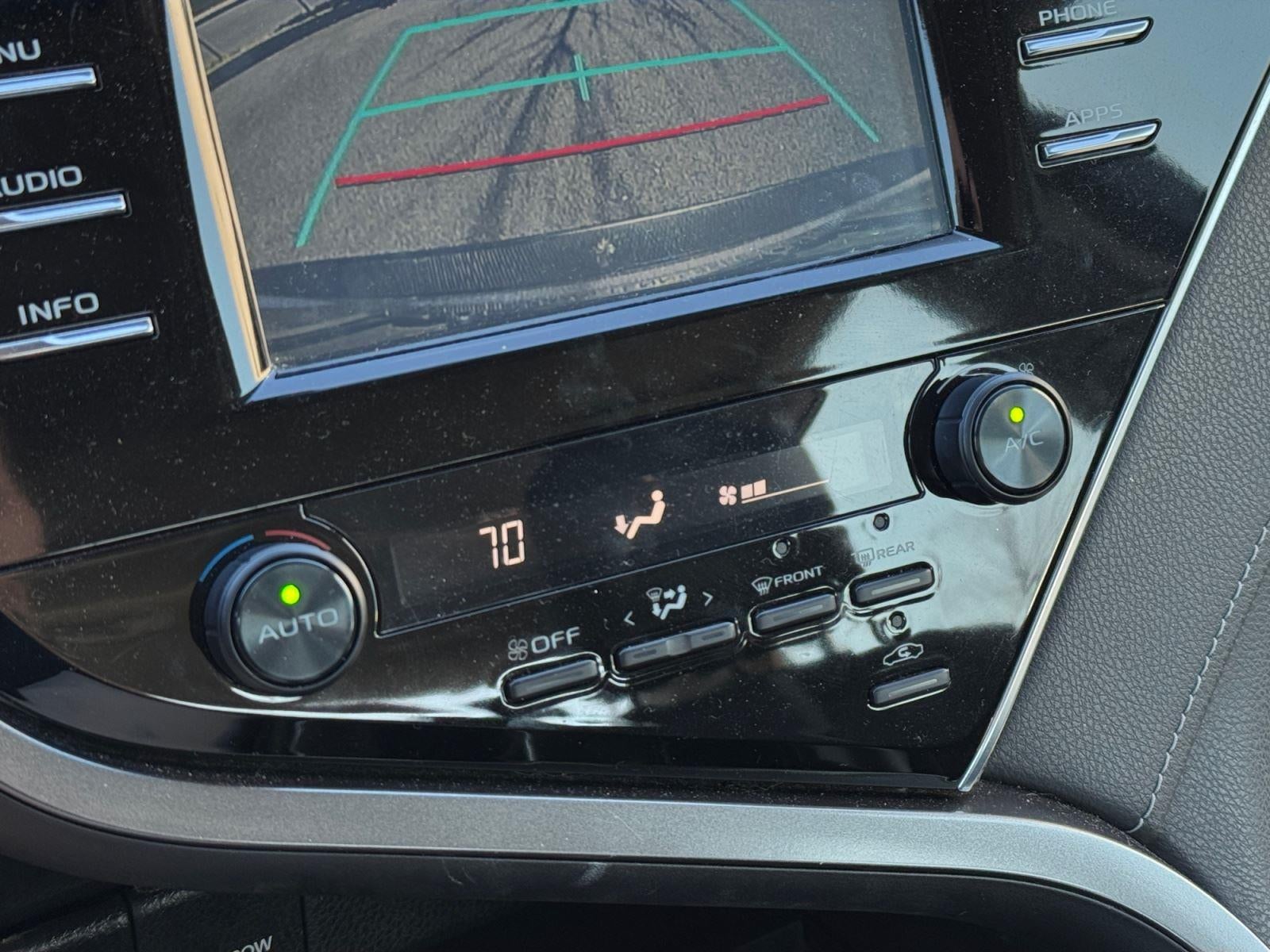 2018 Toyota Camry SE