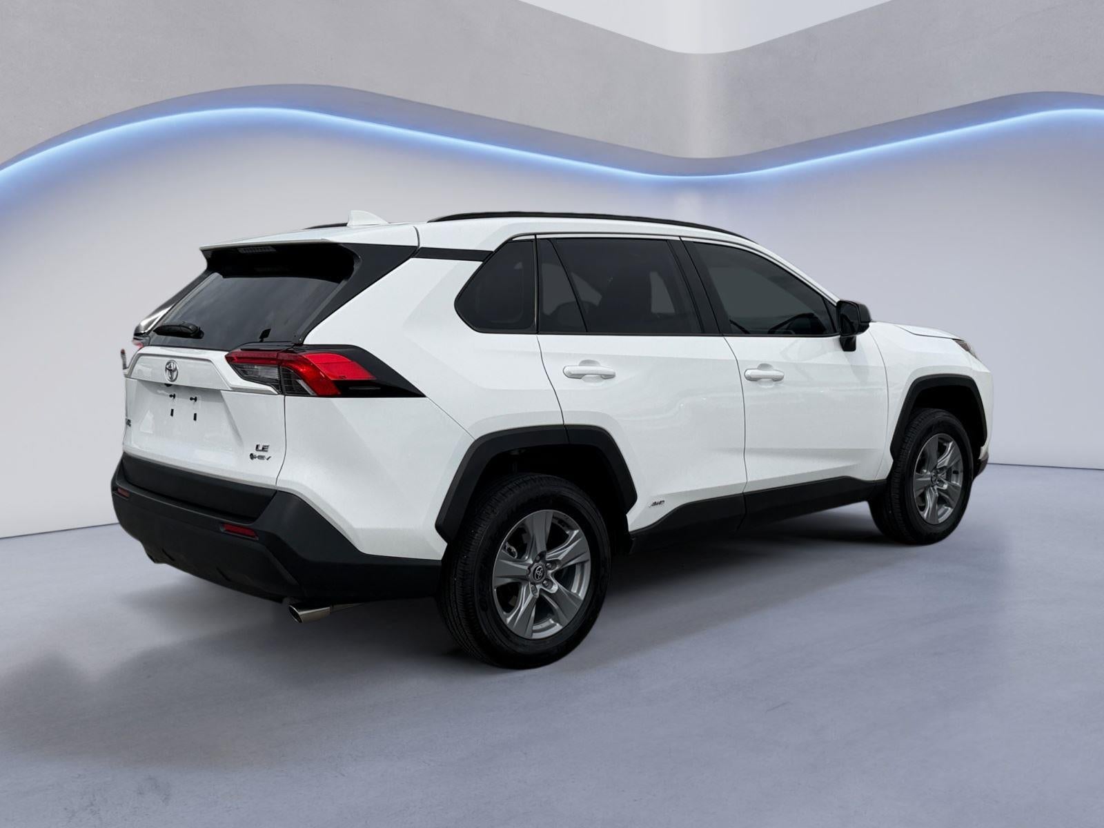 2025 Toyota RAV4 Hybrid LE