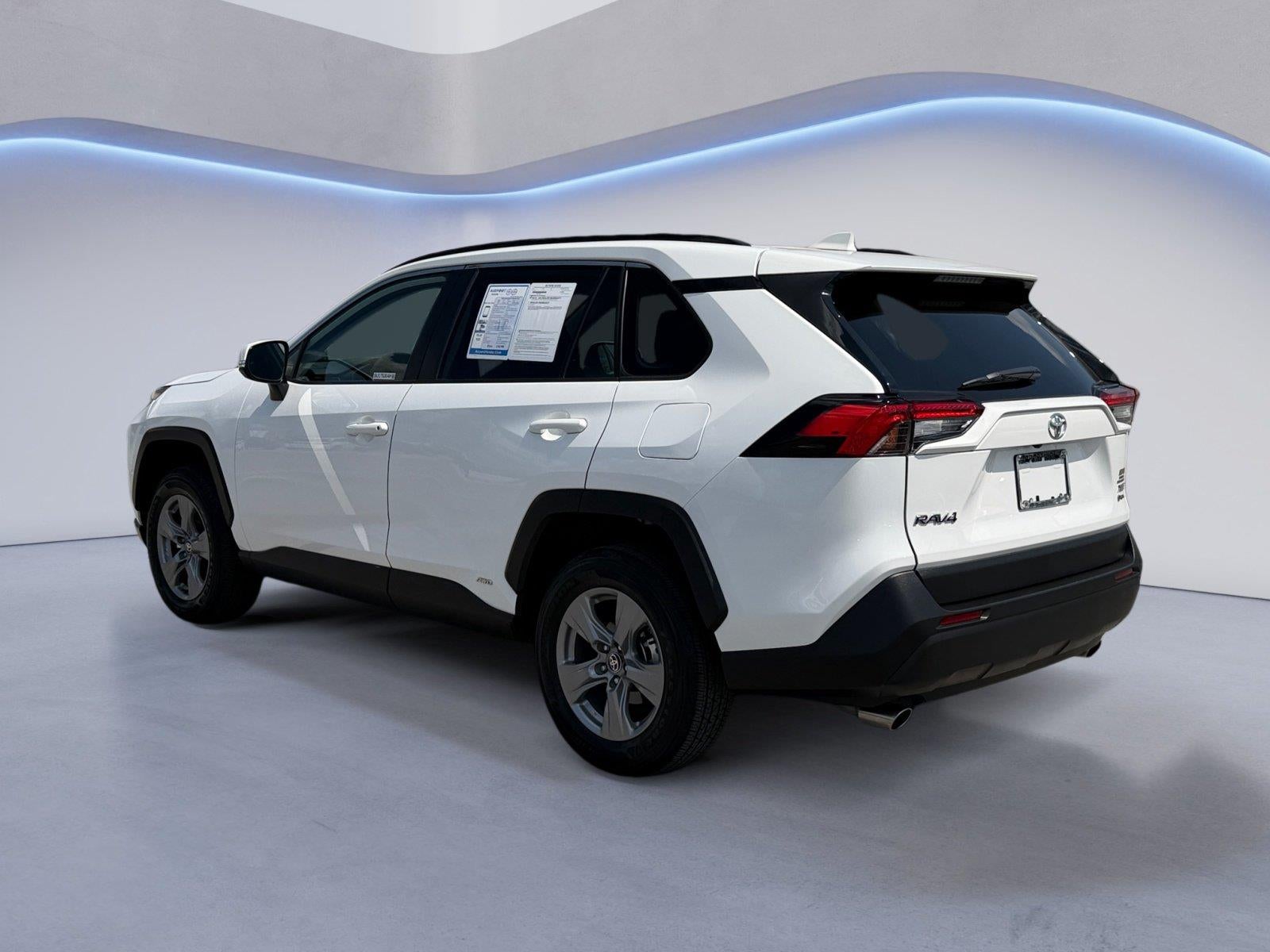 2025 Toyota Rav4 Hybrid XLE