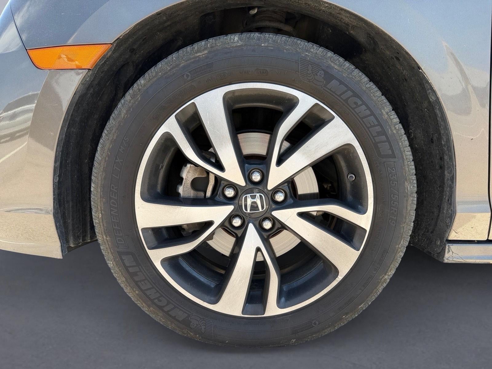 2019 Honda Odyssey Elite