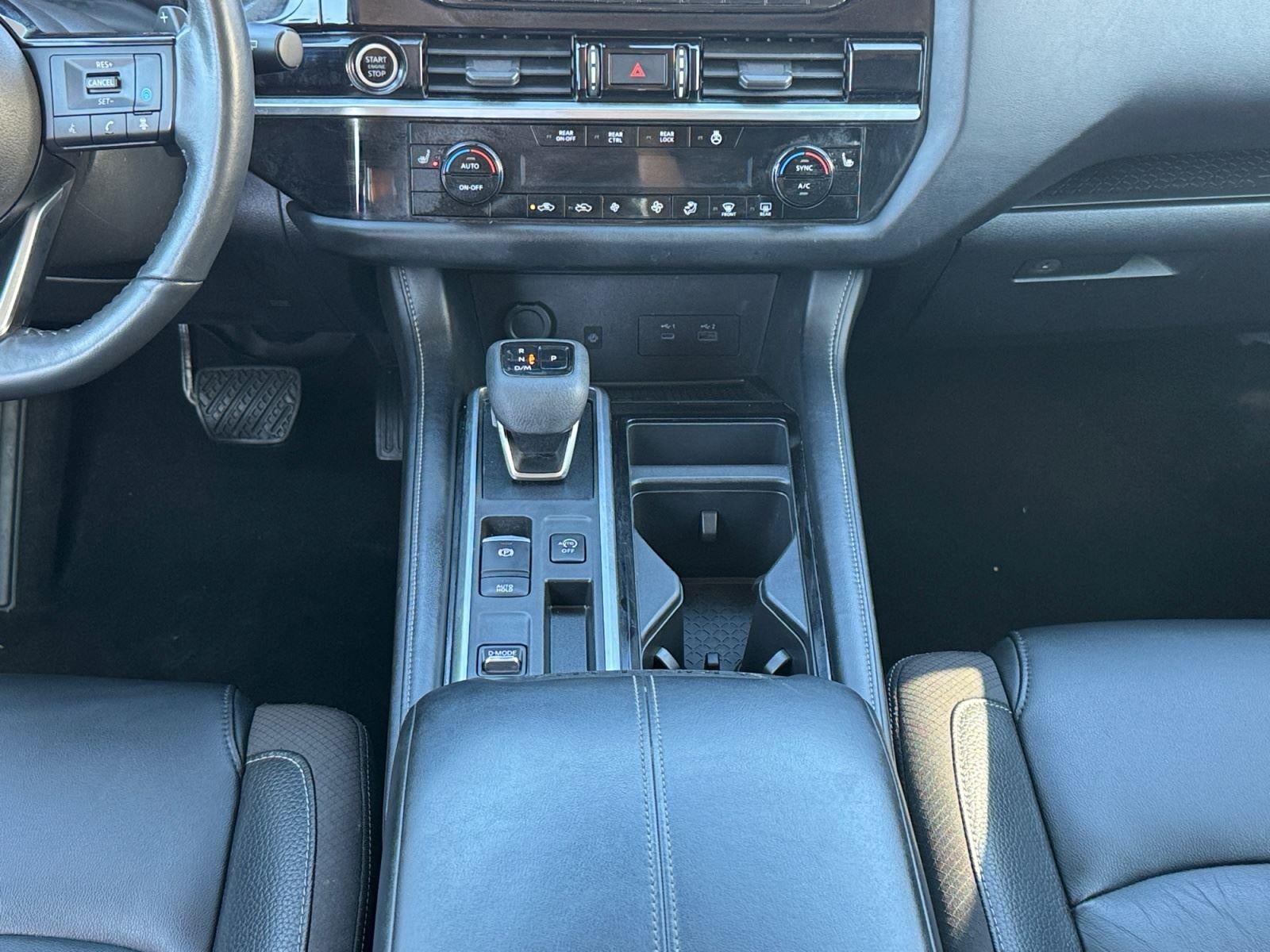 2023 Nissan Pathfinder SL