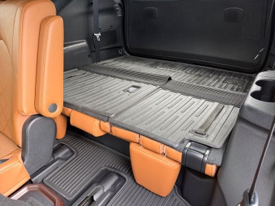 2022 Toyota Highlander Hybrid Platinum