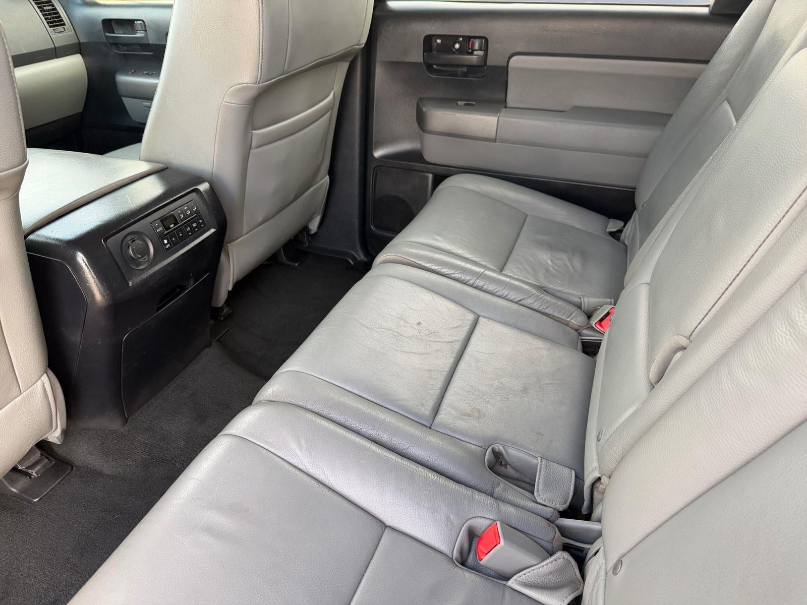 2013 Toyota Sequoia SR5