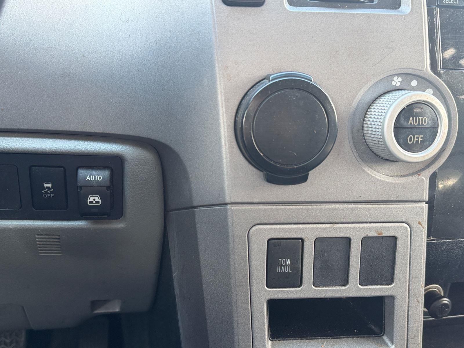 2013 Toyota Sequoia SR5