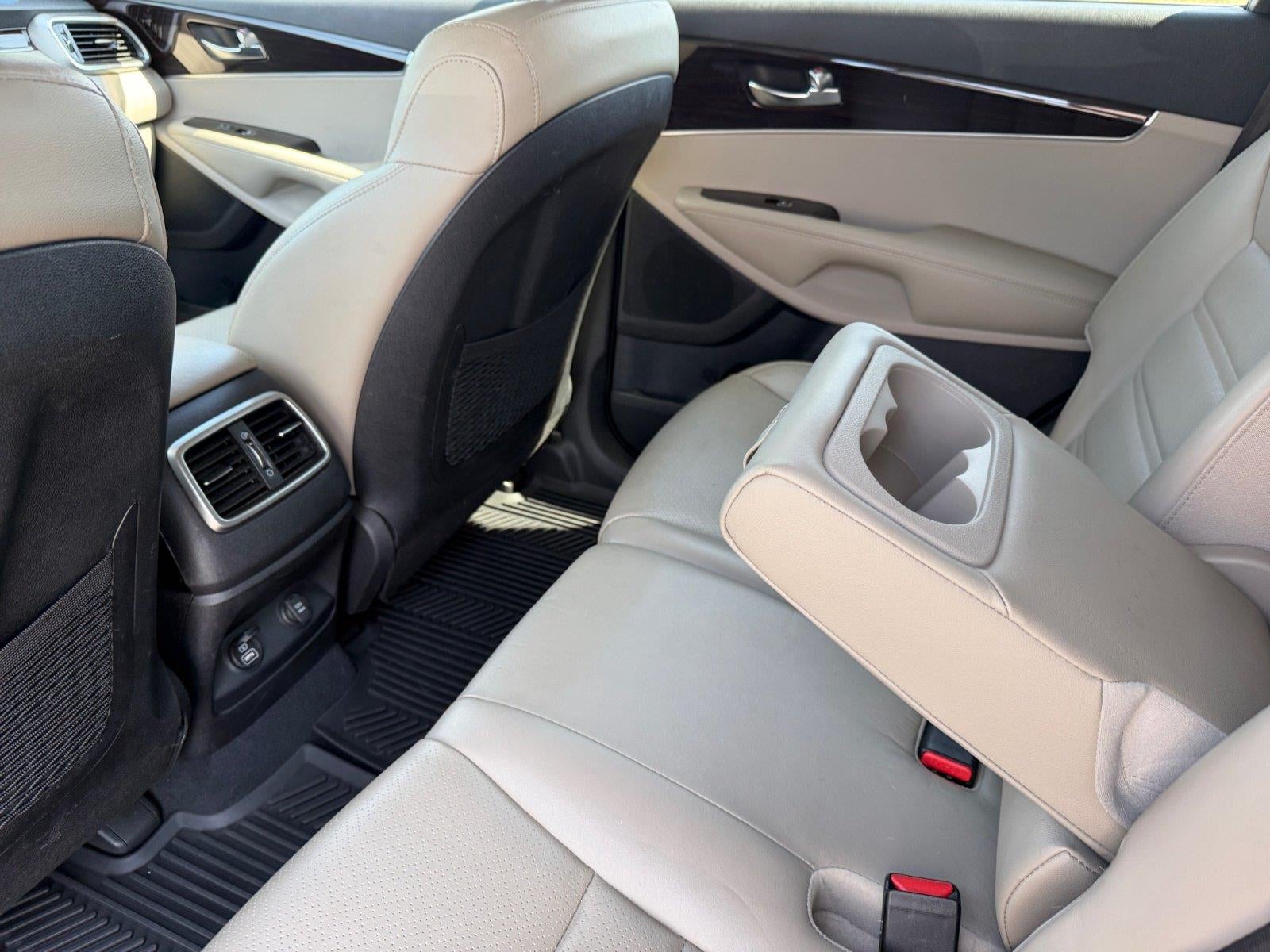 2019 Kia Sorento EX Sport