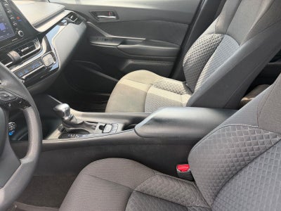 2021 Toyota C-HR LE