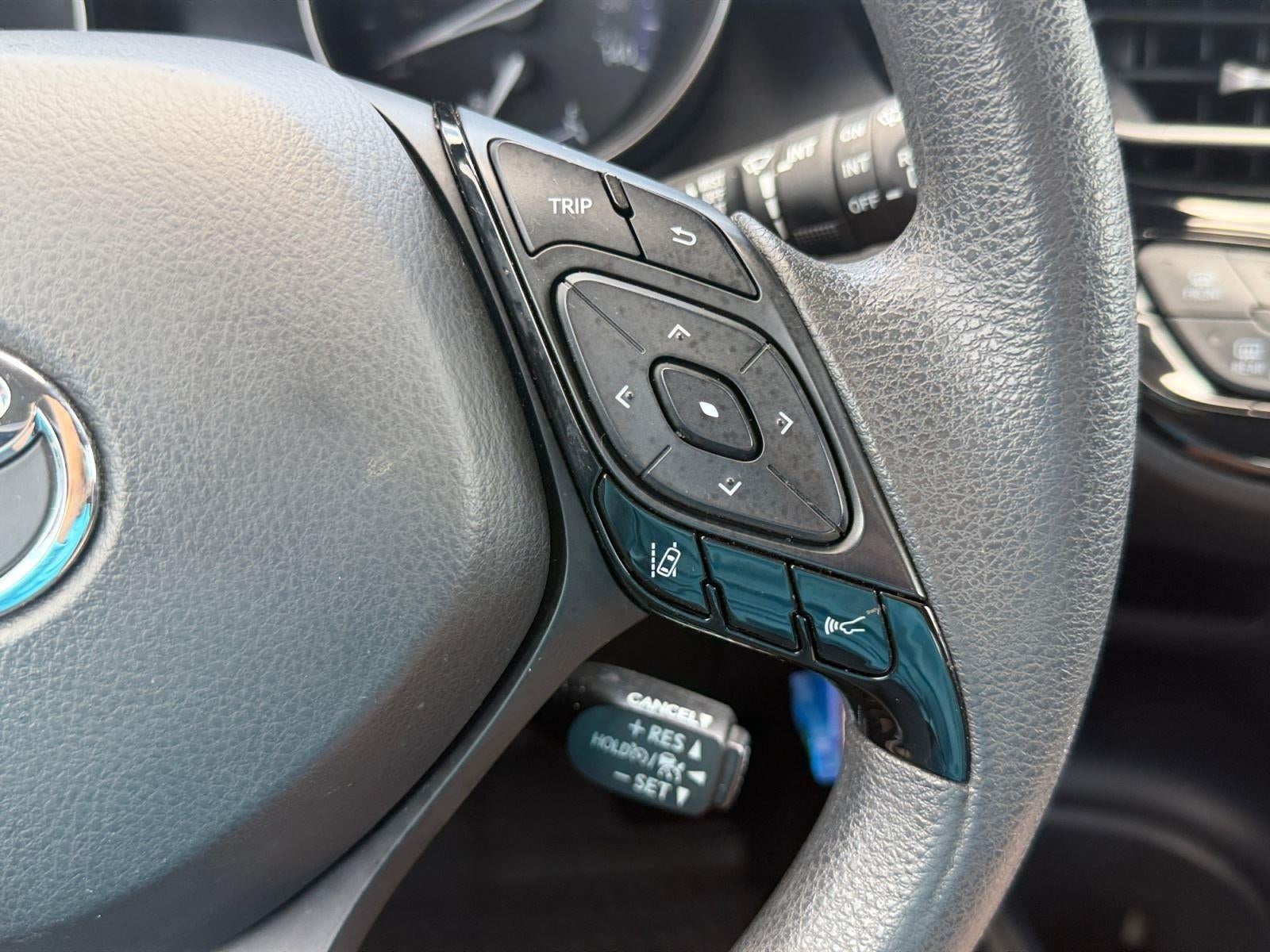 2021 Toyota C-HR LE