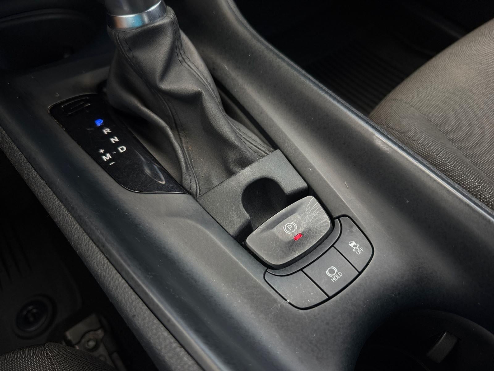 2021 Toyota C-HR LE
