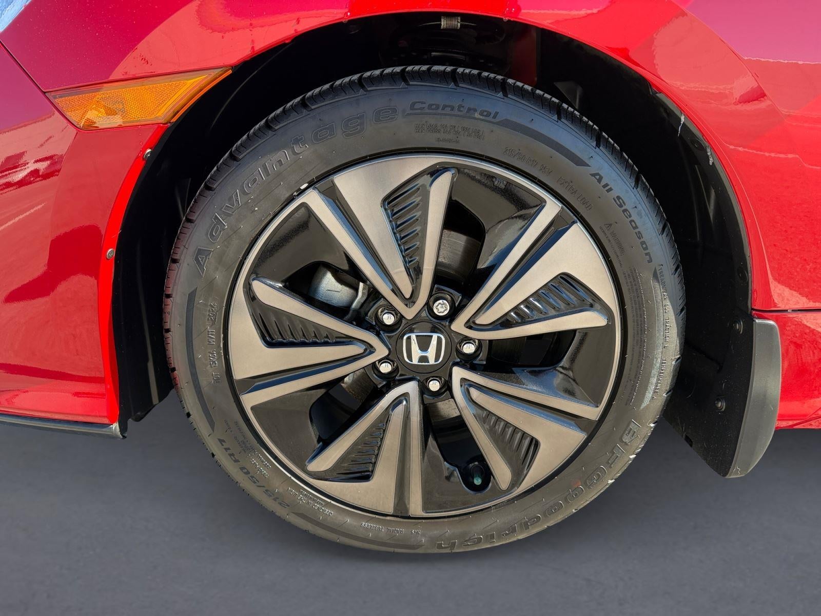 2017 Honda Civic Hatchback EX