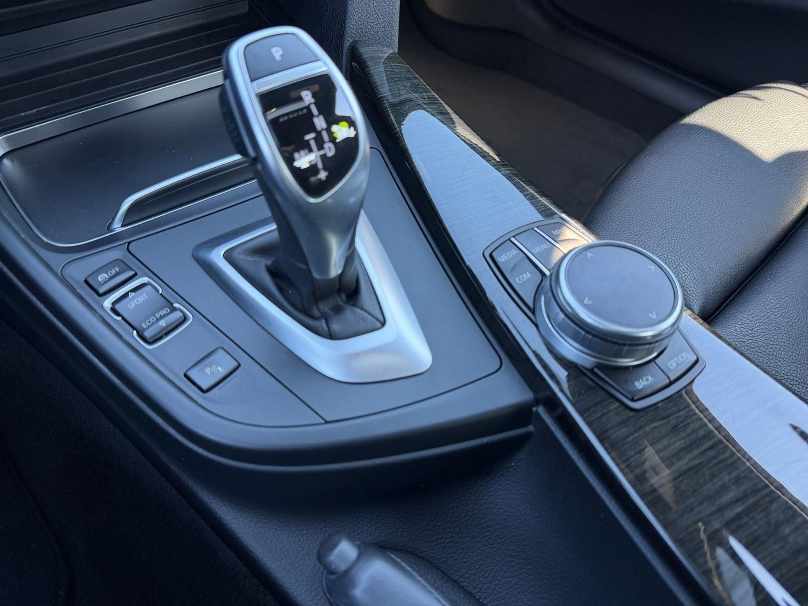 2018 BMW 3 Series 330i