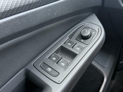 2022 Volkswagen Golf R Base