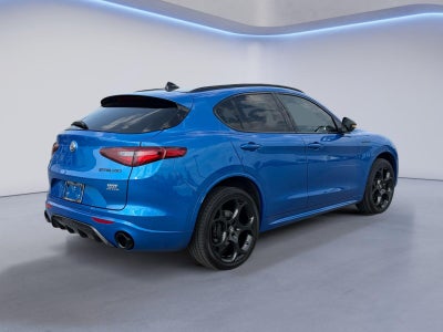 2023 Alfa Romeo STELVI Base